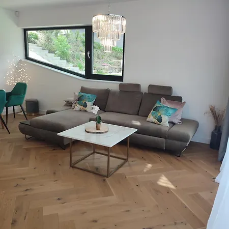 Luxe 79 * Ruzomberok